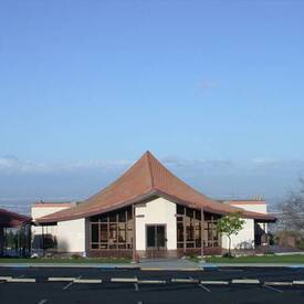 Rolling Hills Seventh-day Adventist Church, Rolling Hills Estates, California, United States