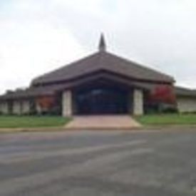 Rio Lindo Adventist Acad Seventh-day Adventist Church, Healdsburg, California, United States