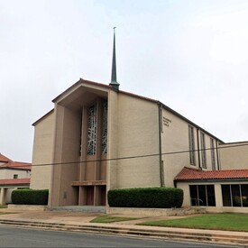 Broadmoor Baptist Church, Shreveport, Louisiana, United States