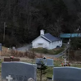 Ray\'s Chapel Baptist Church - photo courtesy of Gene Bryant