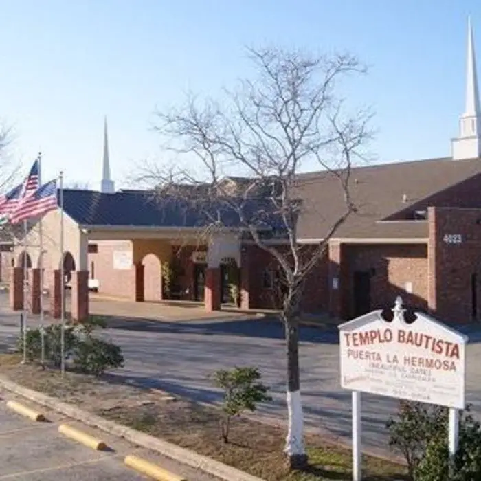 Iglesia Bautista Puerta La Hermosa, San Antonio, Texas