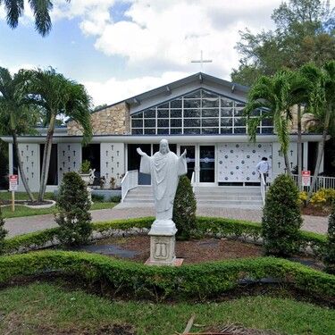 Santa Cruz Resurrection Episcopal Church, Miami, Florida, United States